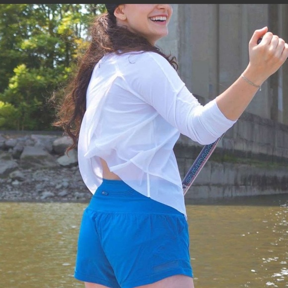 lululemon🍋Pace Perfect Shorts 3” color Whirlpool - Picture 5 of 9